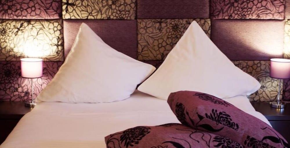Hotel Perla Тімішоара Екстер'єр фото